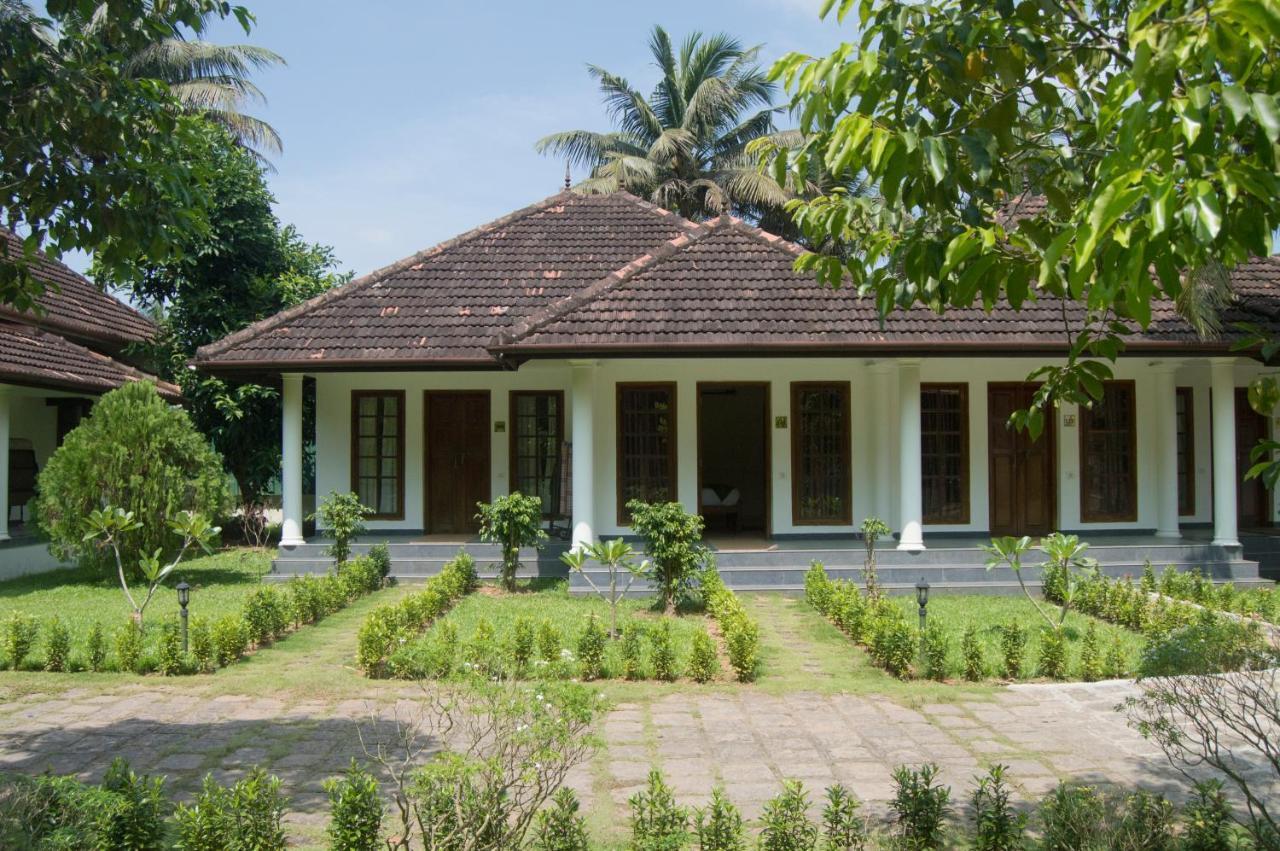 Triveny River Palace Hotell Alappuzha Eksteriør bilde