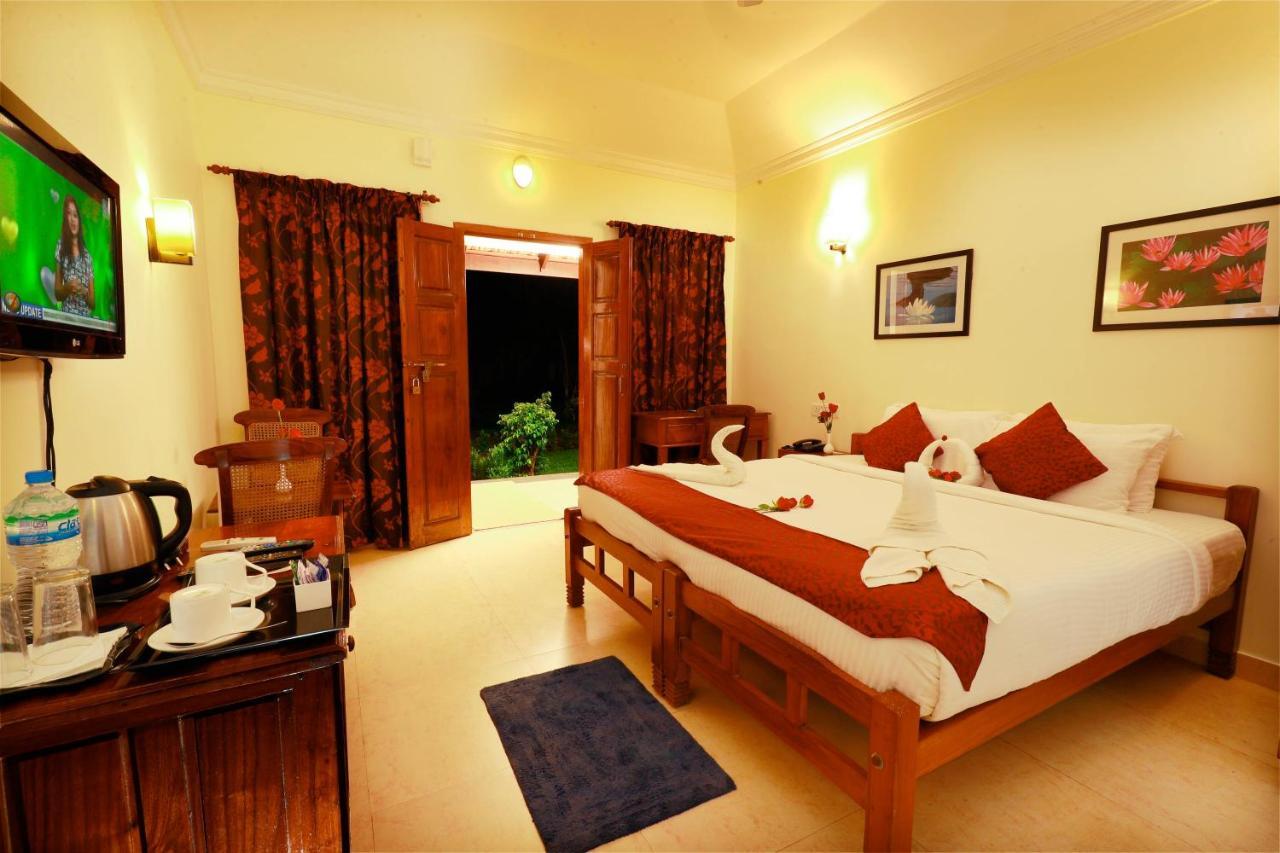 Triveny River Palace Hotell Alappuzha Eksteriør bilde