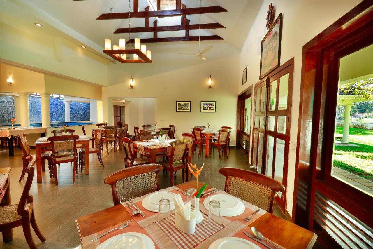 Triveny River Palace Hotell Alappuzha Eksteriør bilde